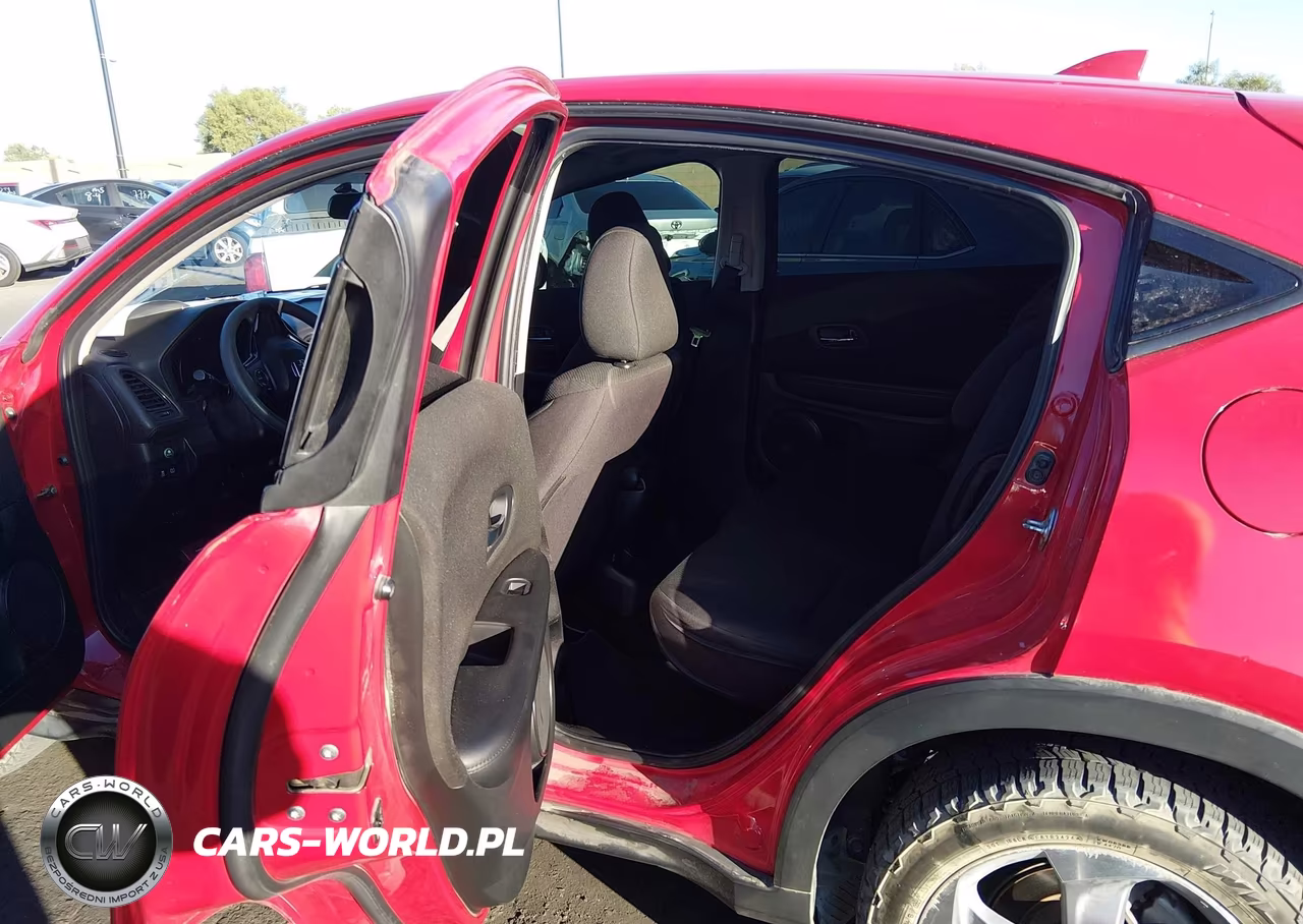 2017 Honda Hr-V Lx VIN:3CZRU5H33HG702421 - 8