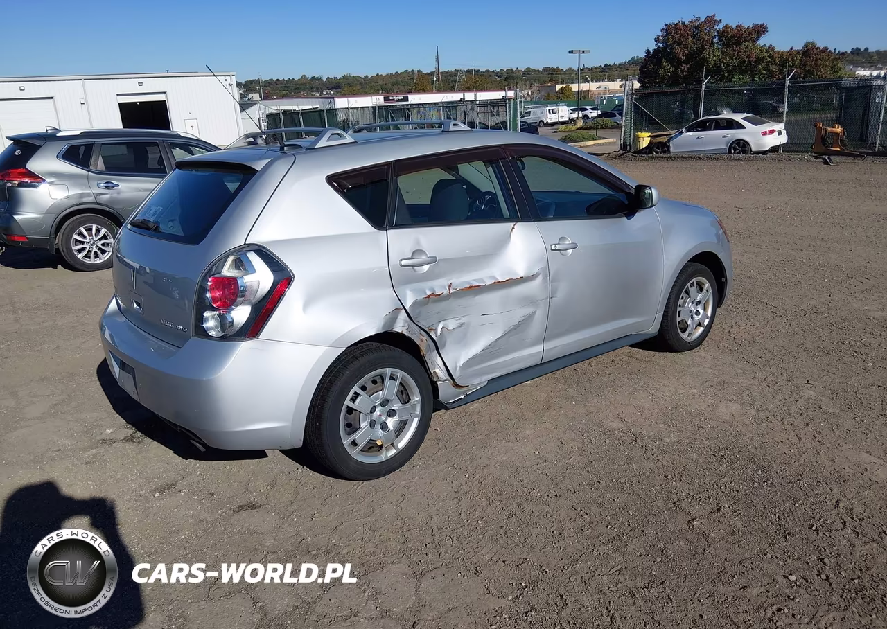 2009 Pontiac Vibe VIN:5Y2SM67039Z442589 - 4