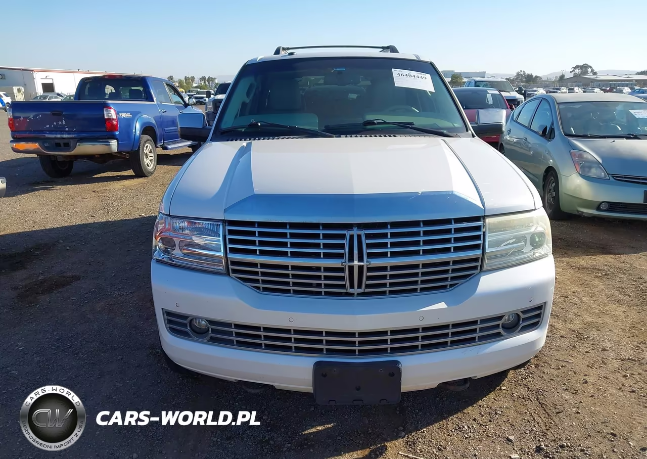 2011 Lincoln Navigator L VIN:5LMJJ3J5XBEJ00389 - 12