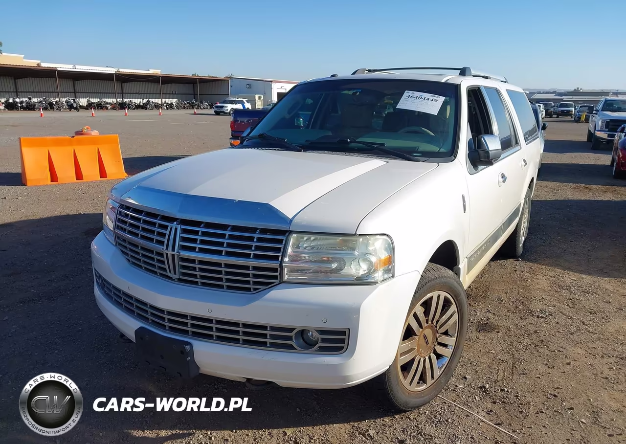 2011 Lincoln Navigator L VIN:5LMJJ3J5XBEJ00389 - 6