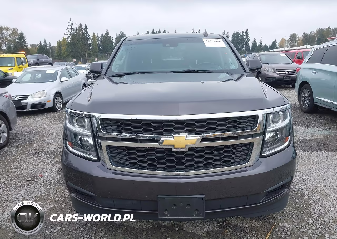 2018 Chevrolet Suburban Lt VIN:1GNSKHKCXJR198664 - 12