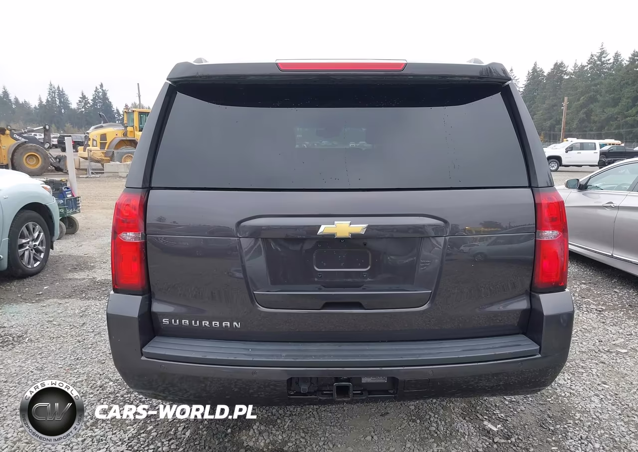 2018 Chevrolet Suburban Lt VIN:1GNSKHKCXJR198664 - 16