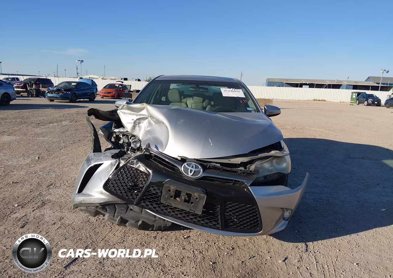 2015 Toyota Camry Se VIN:4T1BF1FK2FU959225 - 12