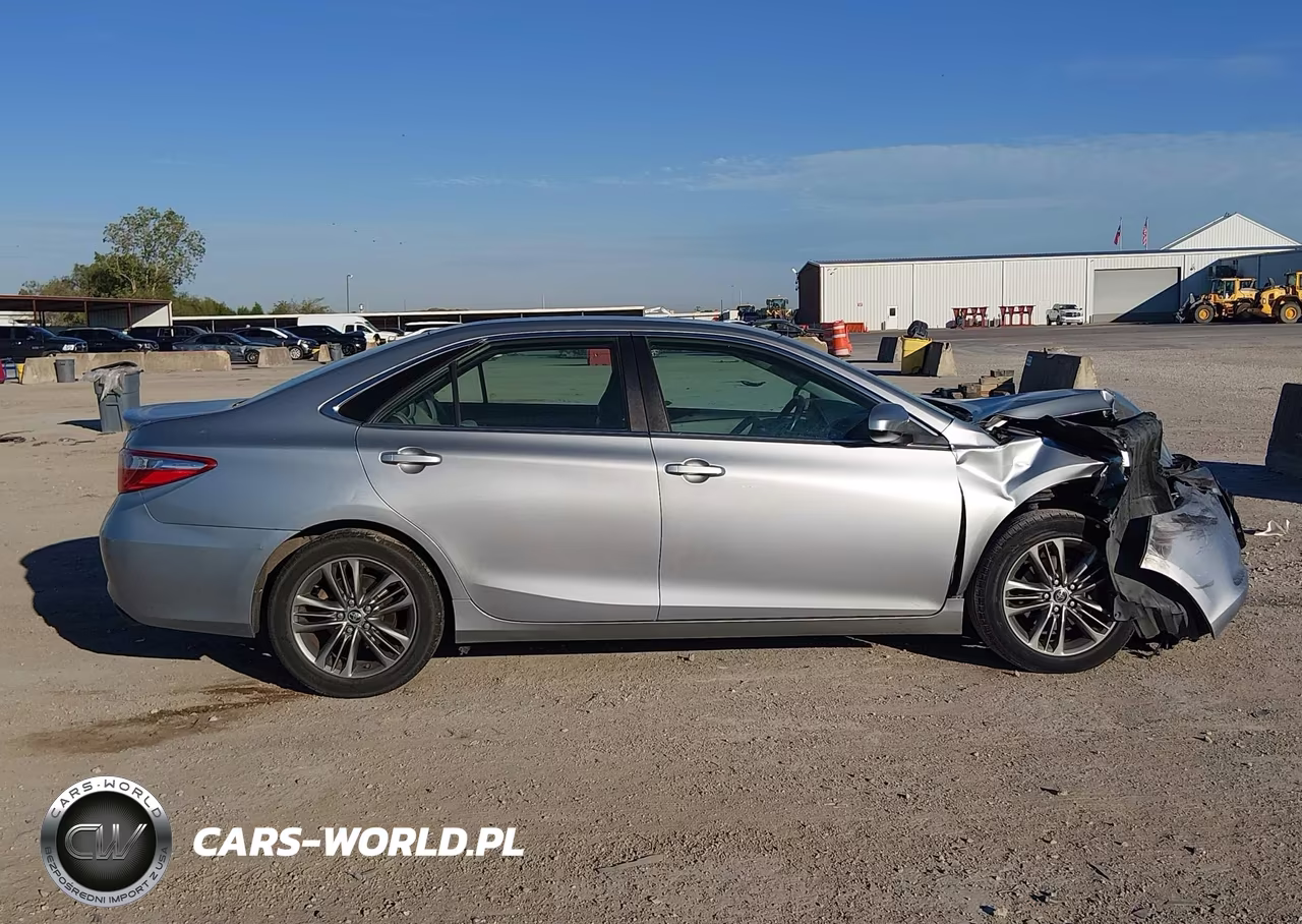 2015 Toyota Camry Se VIN:4T1BF1FK2FU959225 - 13