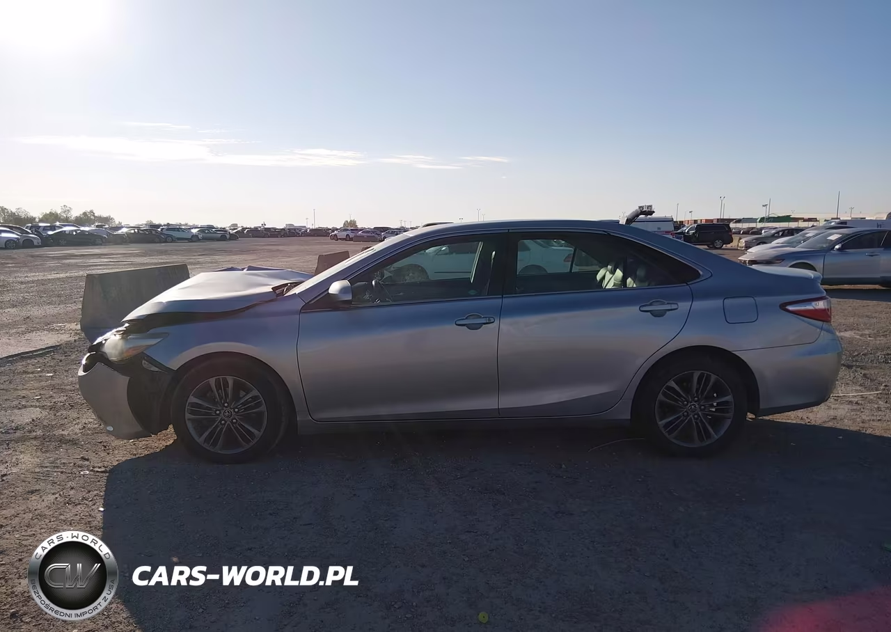 2015 Toyota Camry Se VIN:4T1BF1FK2FU959225 - 14