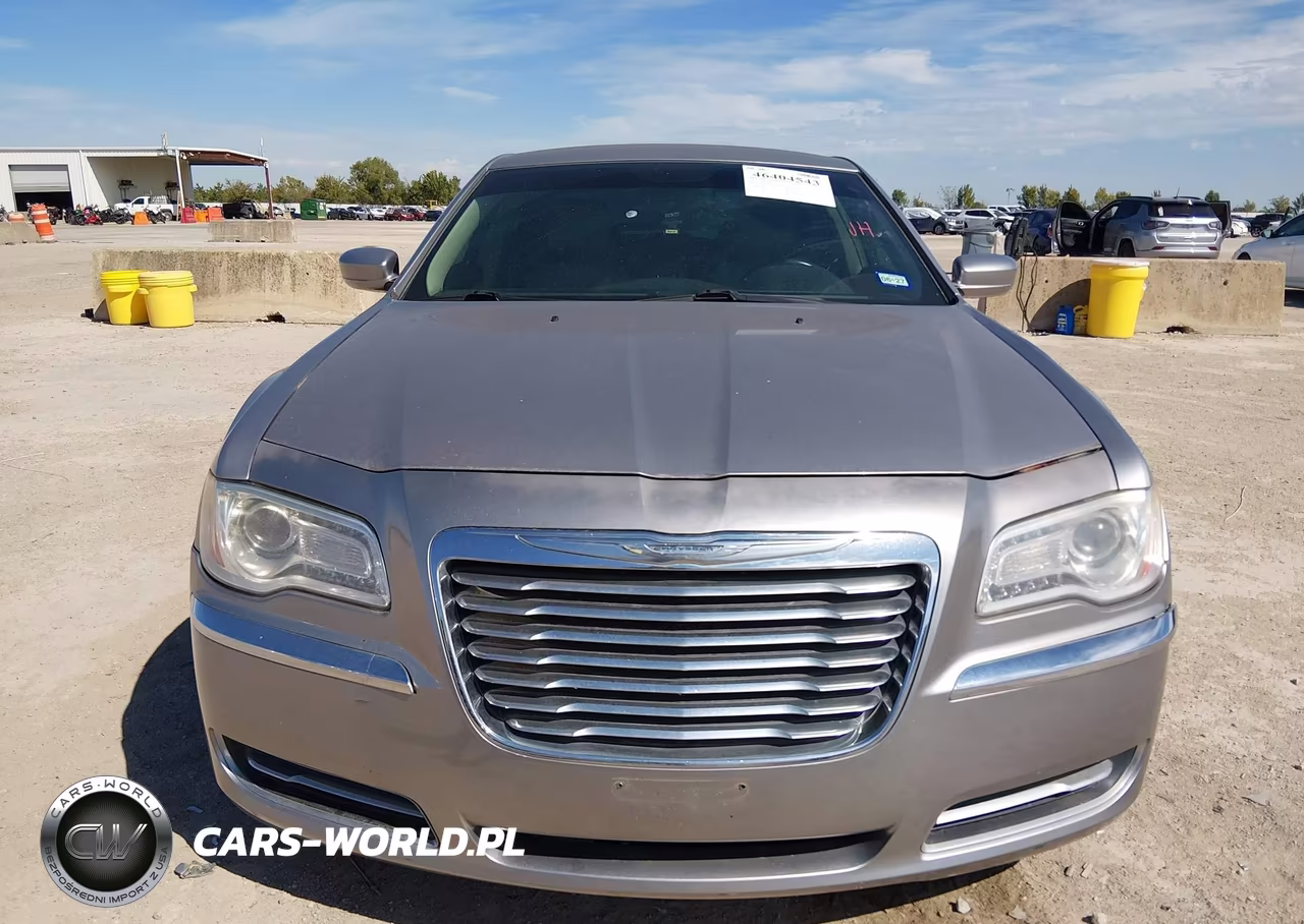 2014 Chrysler 300 VIN:2C3CCAAG4EH288893 - 6