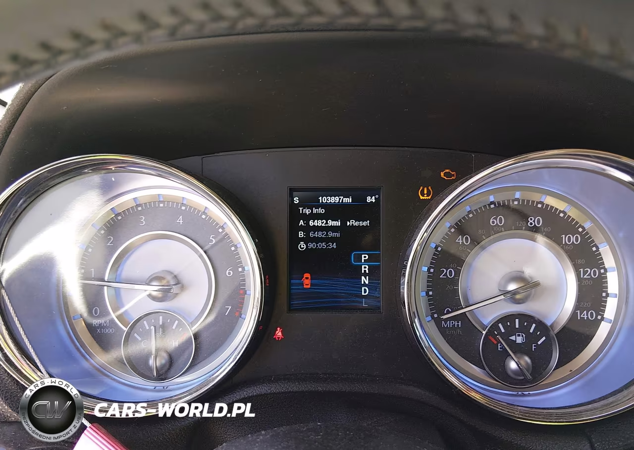 2014 Chrysler 300 VIN:2C3CCAAG4EH288893 - 7