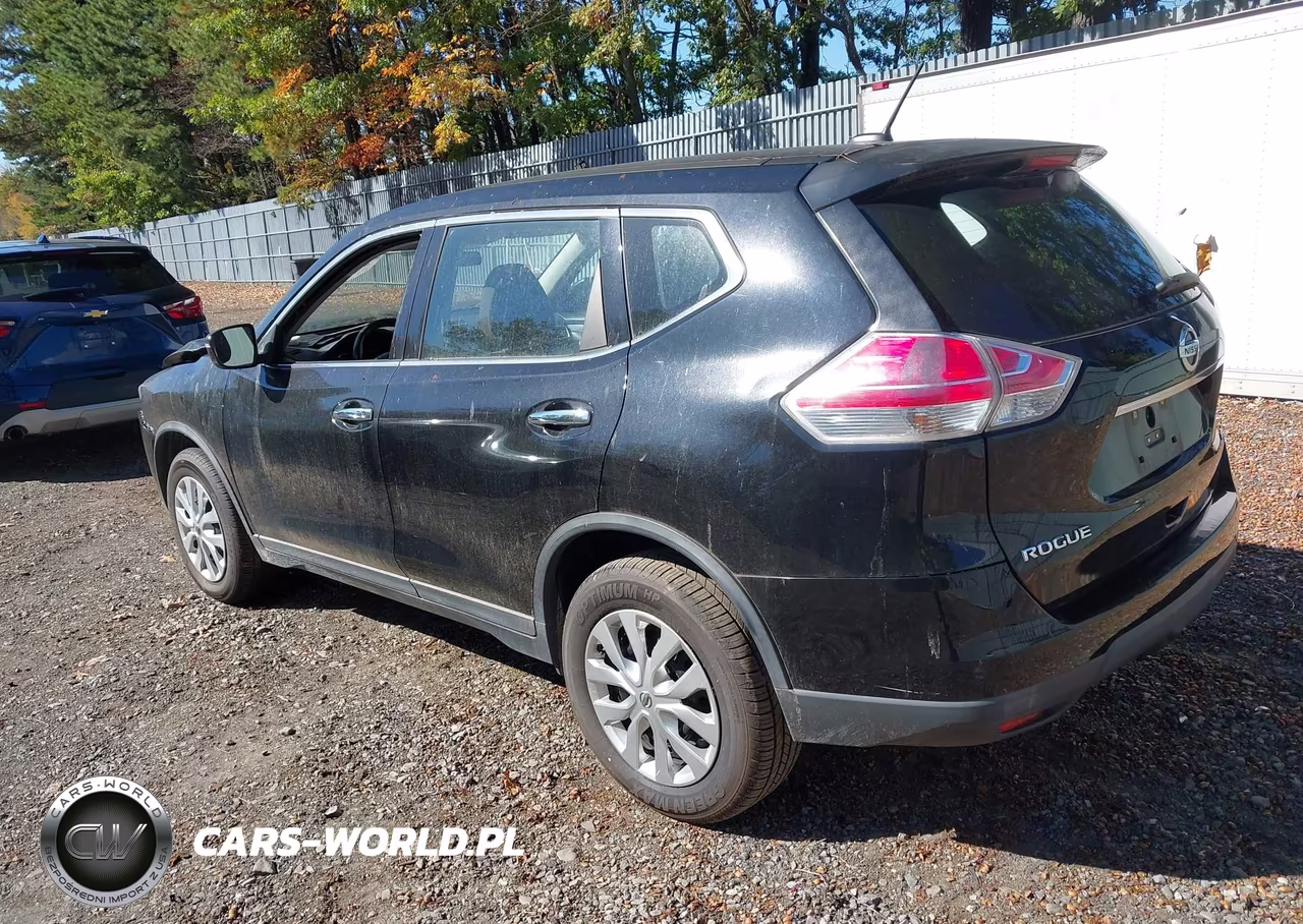 2015 Nissan Rogue S VIN:KNMAT2MV8FP534182 - 3