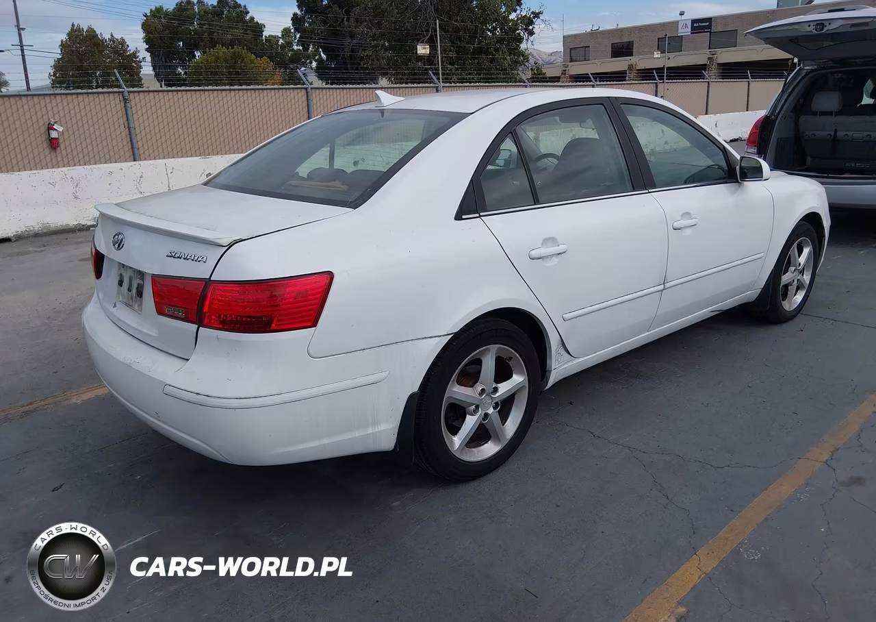 2009 Hyundai Sonata Se VIN:5NPEU46C79H540707 - 4