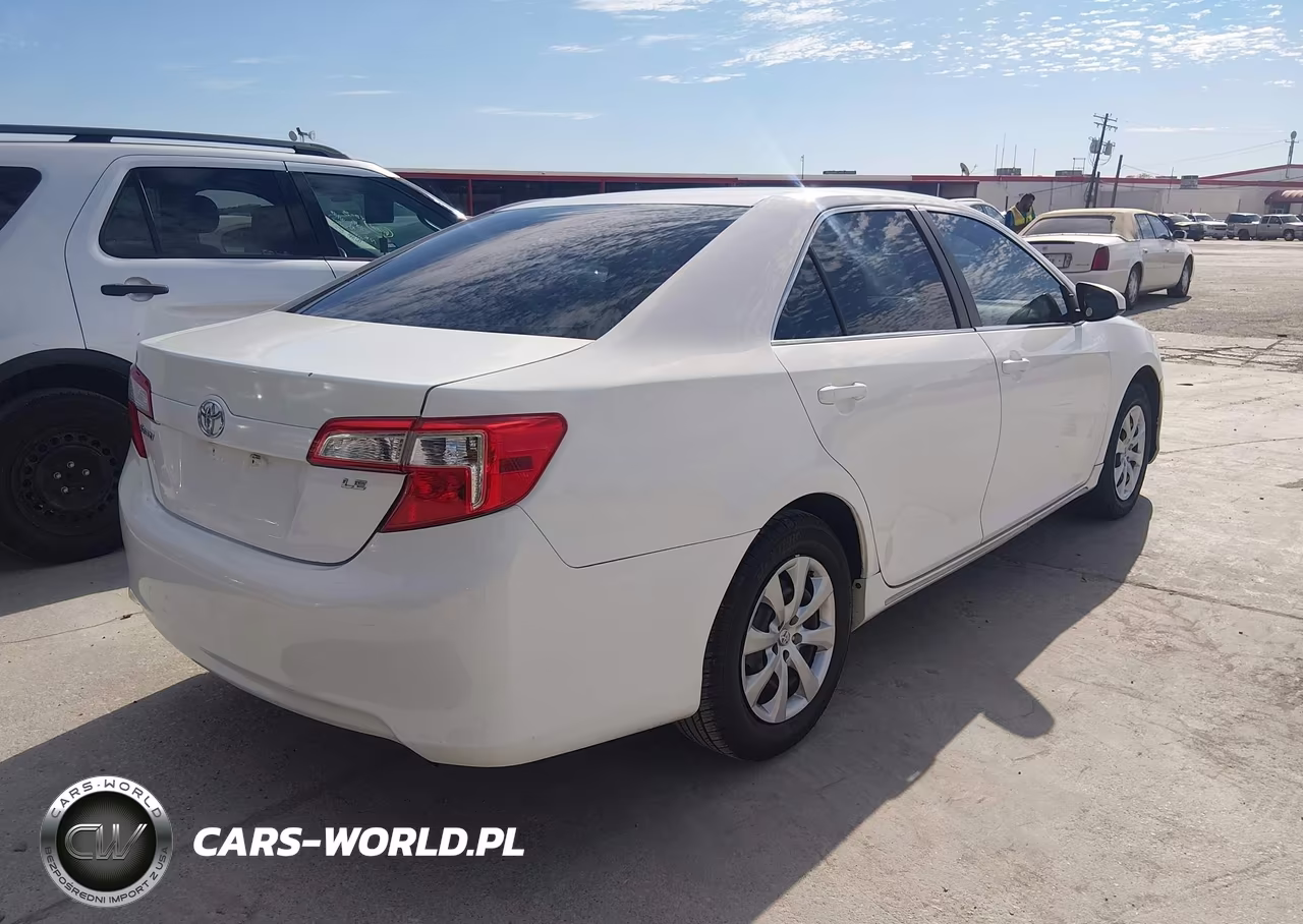 2012 Toyota Camry Le VIN:4T1BF1FK5CU517163 - 4