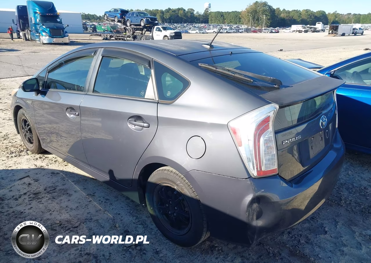 2013 Toyota Prius Three VIN:JTDKN3DU3D1627784 - 3