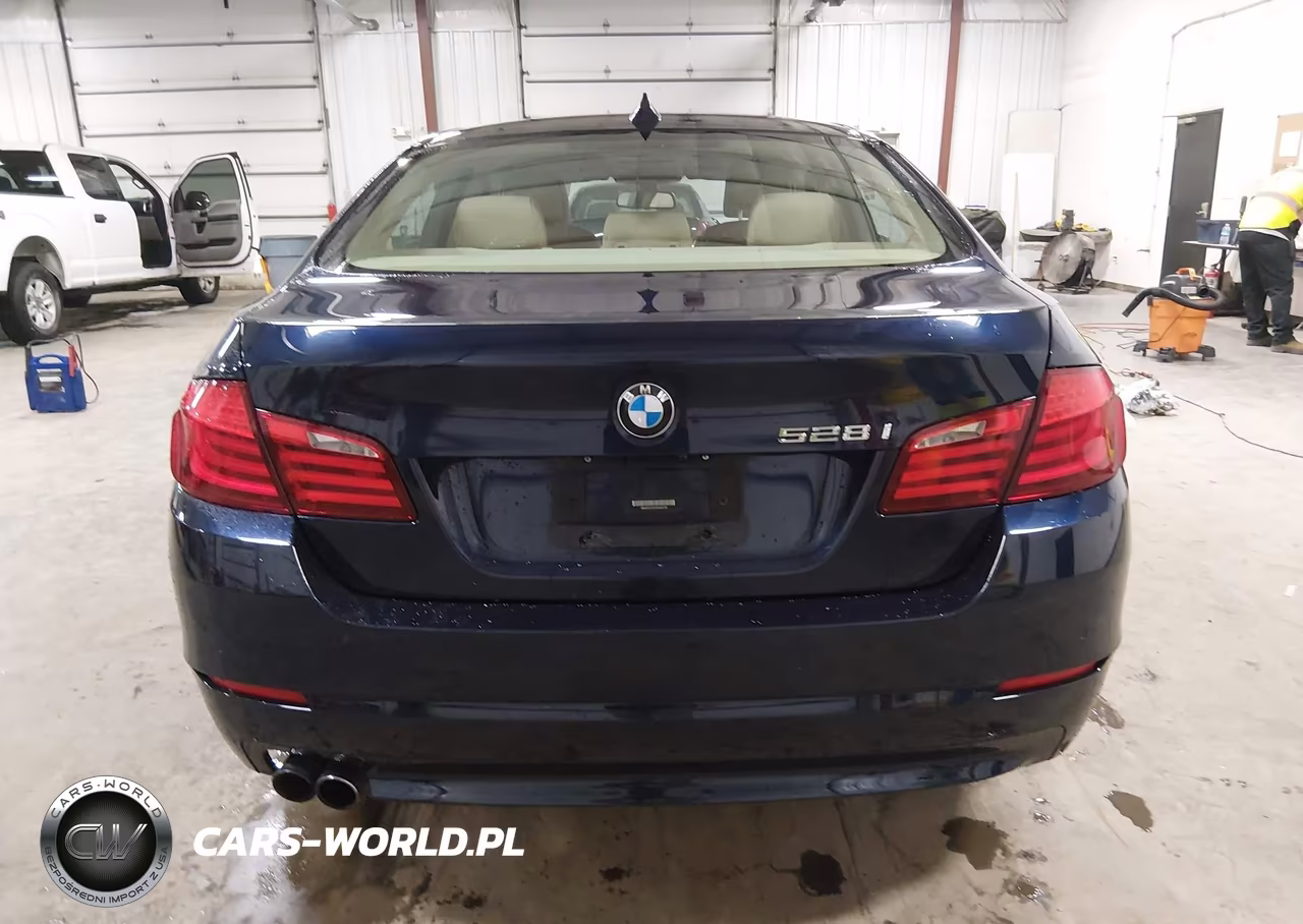 2012 BMW 528I xDrive VIN:WBAXH5C50CDW04279 - 16