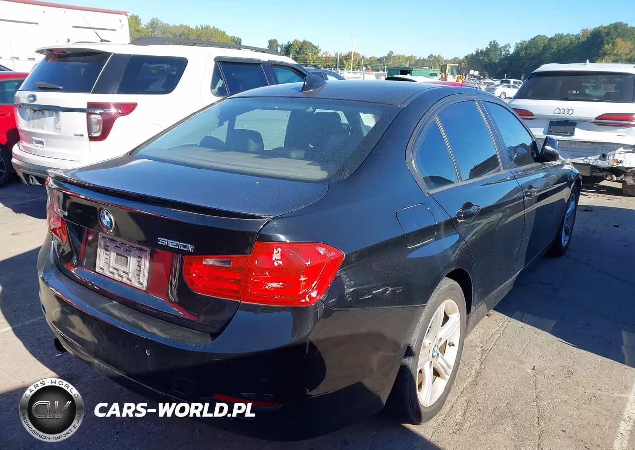 2016 BMW 320I xDrive VIN:WBA8E5G58GNT41479 - 4