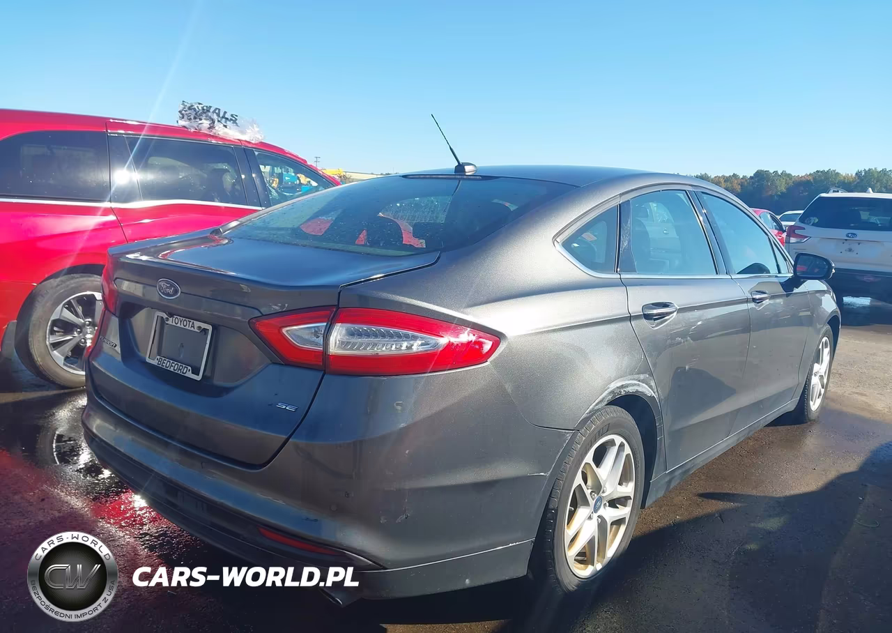 2015 Ford Fusion Se VIN:3FA6P0H75FR110998 - 4
