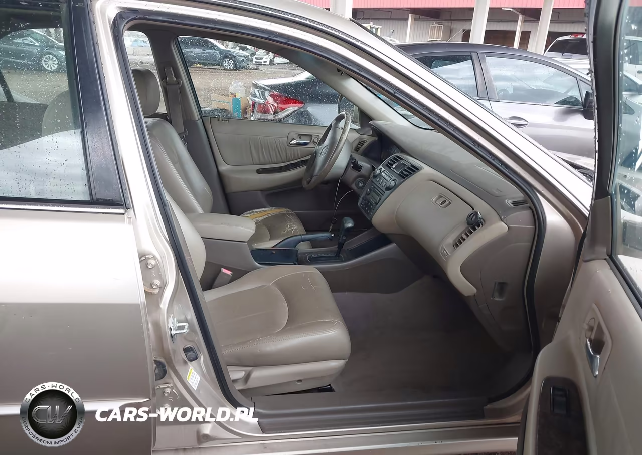 2000 Honda Accord 2.3 Ex VIN:JHMCG6603YC031268 - 5