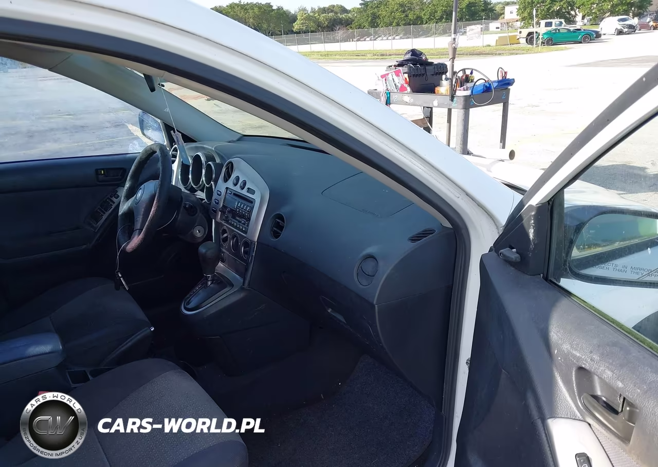 2004 Toyota Matrix Standard VIN:2T1KR32E44C266013 - 5