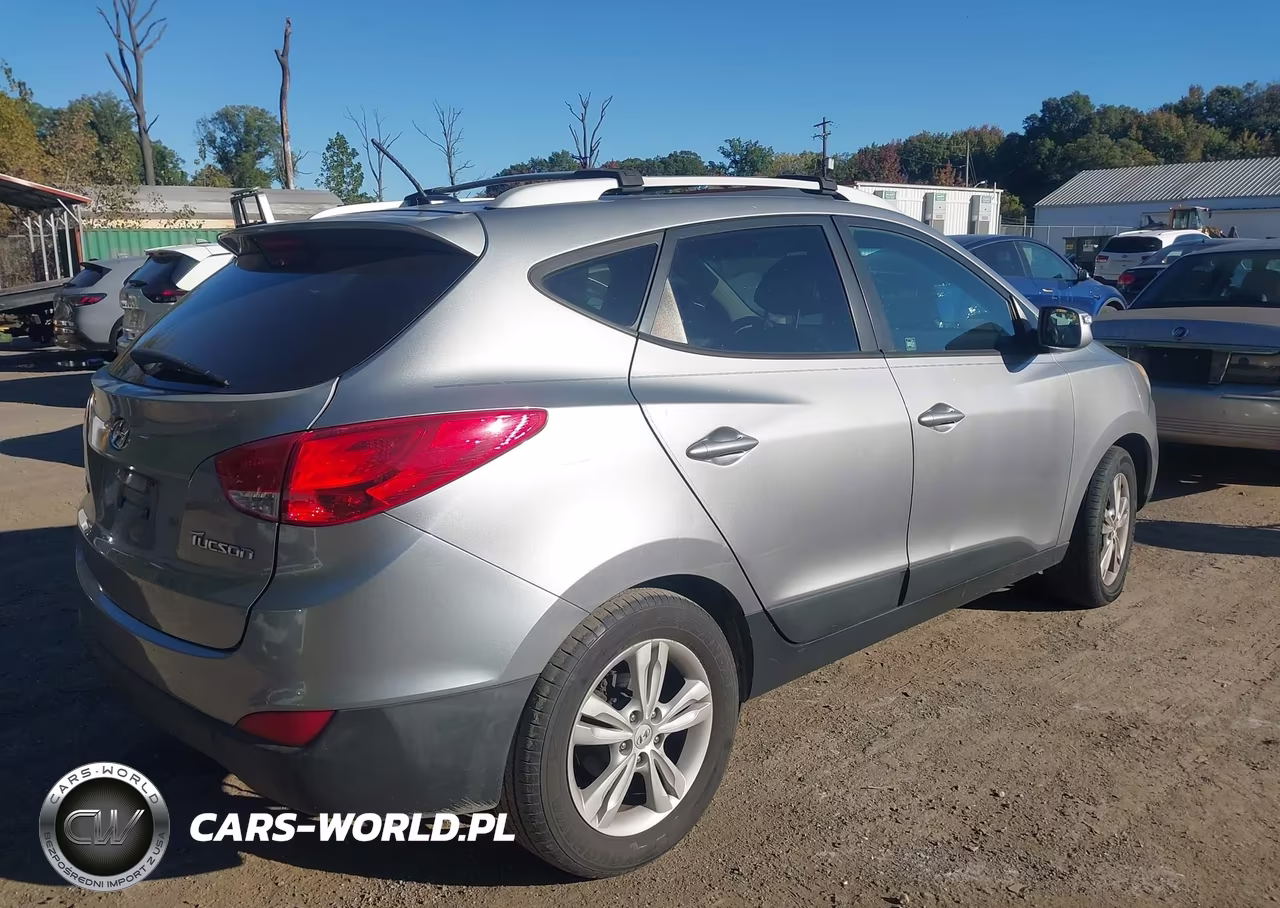 2012 Hyundai Tucson Gls VIN:KM8JU3AC6CU460517 - 4