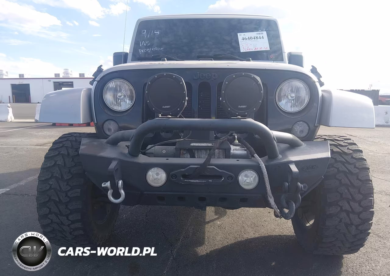 2015 Jeep Wrangler Unlimited Willys Wheeler VIN:1C4BJWDG4FL758835 - 12