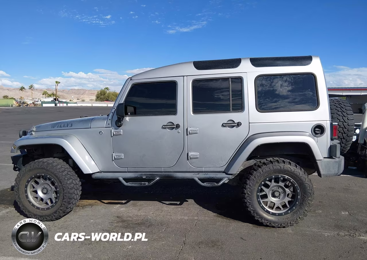 2015 Jeep Wrangler Unlimited Willys Wheeler VIN:1C4BJWDG4FL758835 - 14