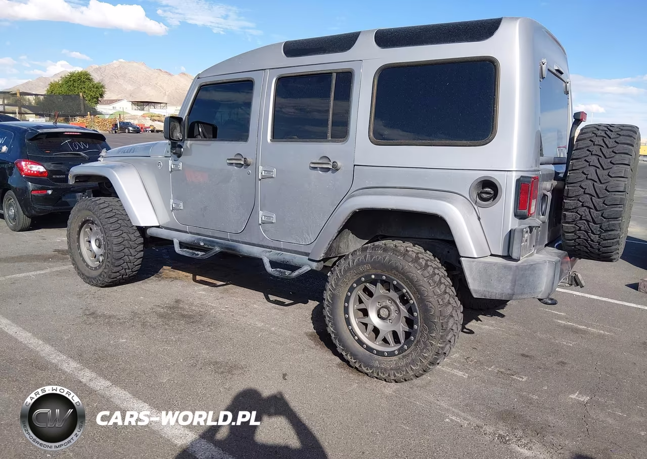 2015 Jeep Wrangler Unlimited Willys Wheeler VIN:1C4BJWDG4FL758835 - 3