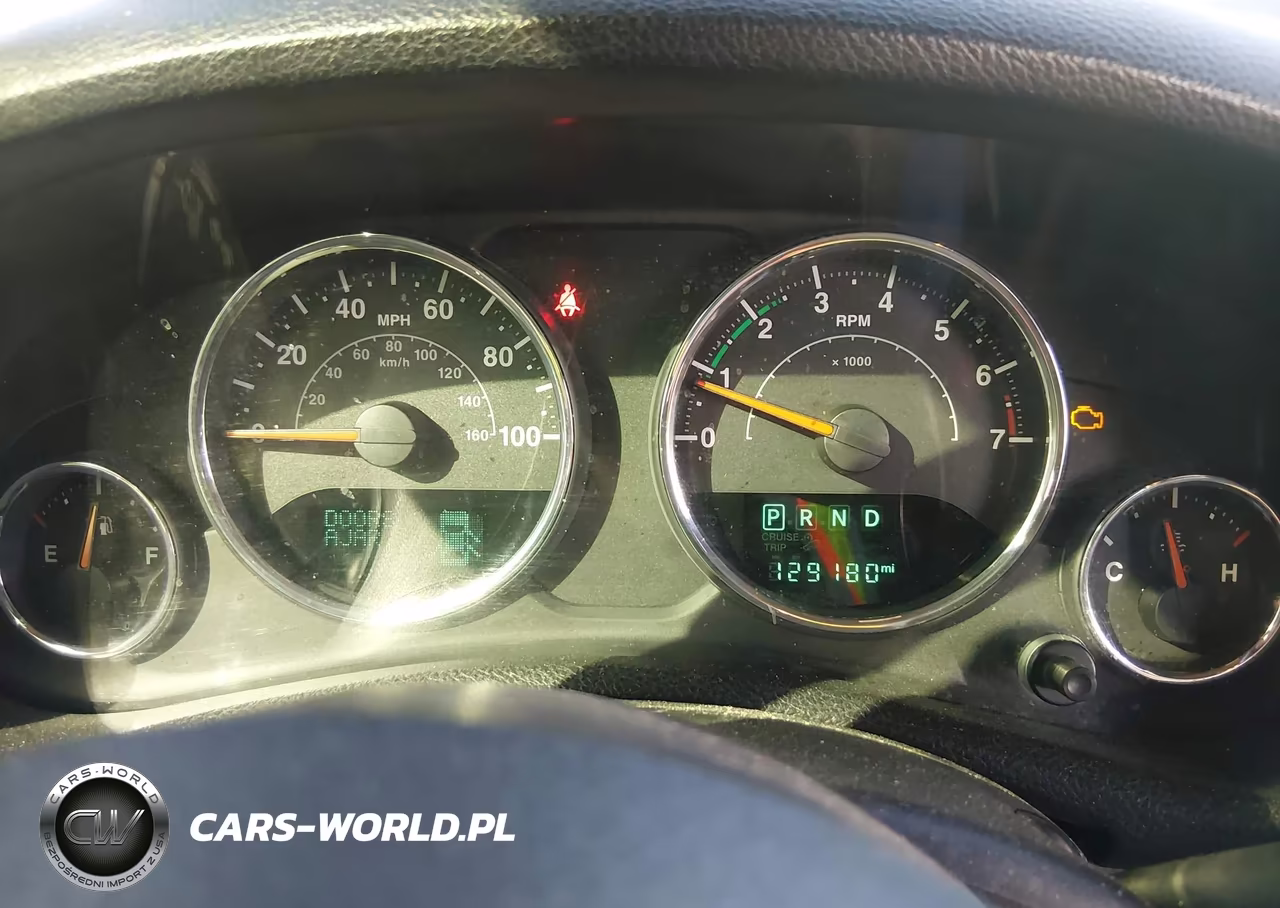 2015 Jeep Wrangler Unlimited Willys Wheeler VIN:1C4BJWDG4FL758835 - 7