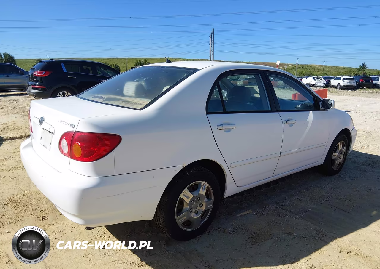 2004 Toyota Corolla Le VIN:1NXBR32E24Z329902 - 4