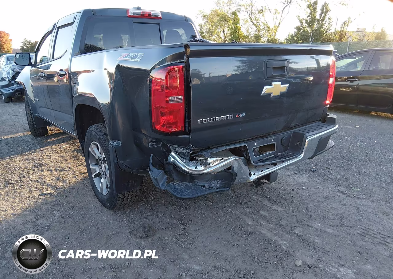2018 Chevrolet Colorado Z71 VIN:1GCGTDEN3J1212467 - 19