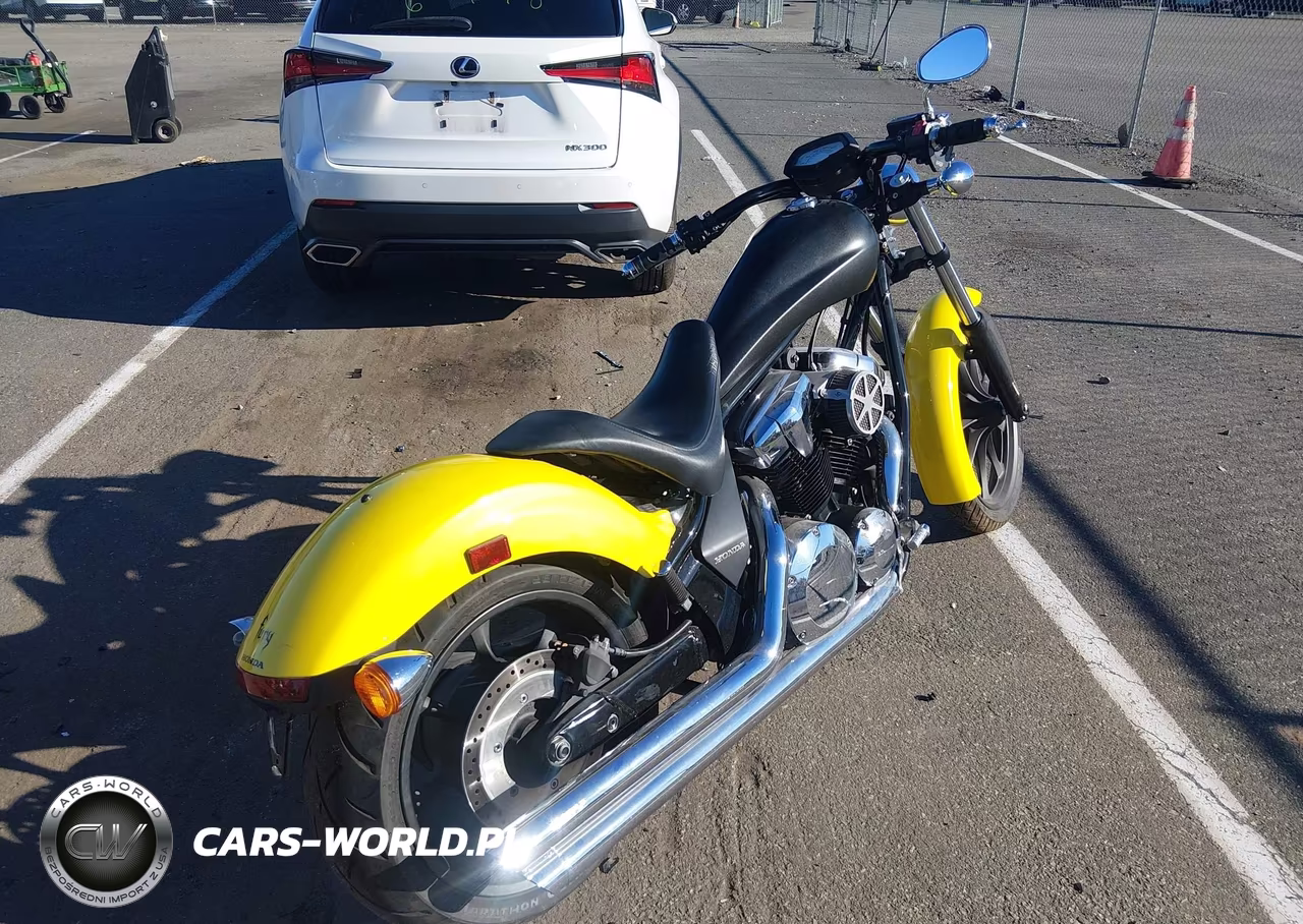 2017 Honda Vt1300 Cx VIN:JH2SC6128HK200442 - 3