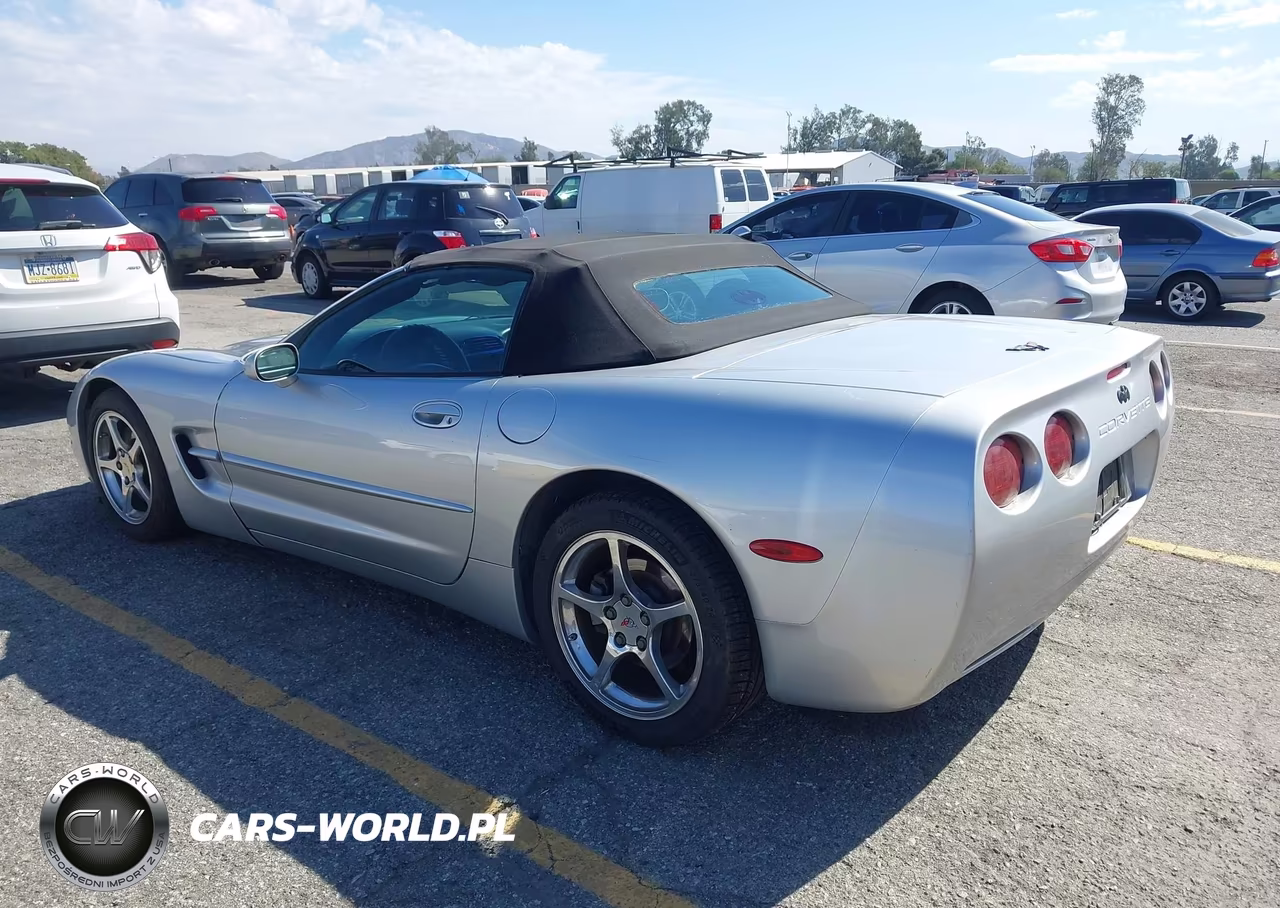 2001 Chevrolet Corvette VIN:1G1YY32G915126670 - 3