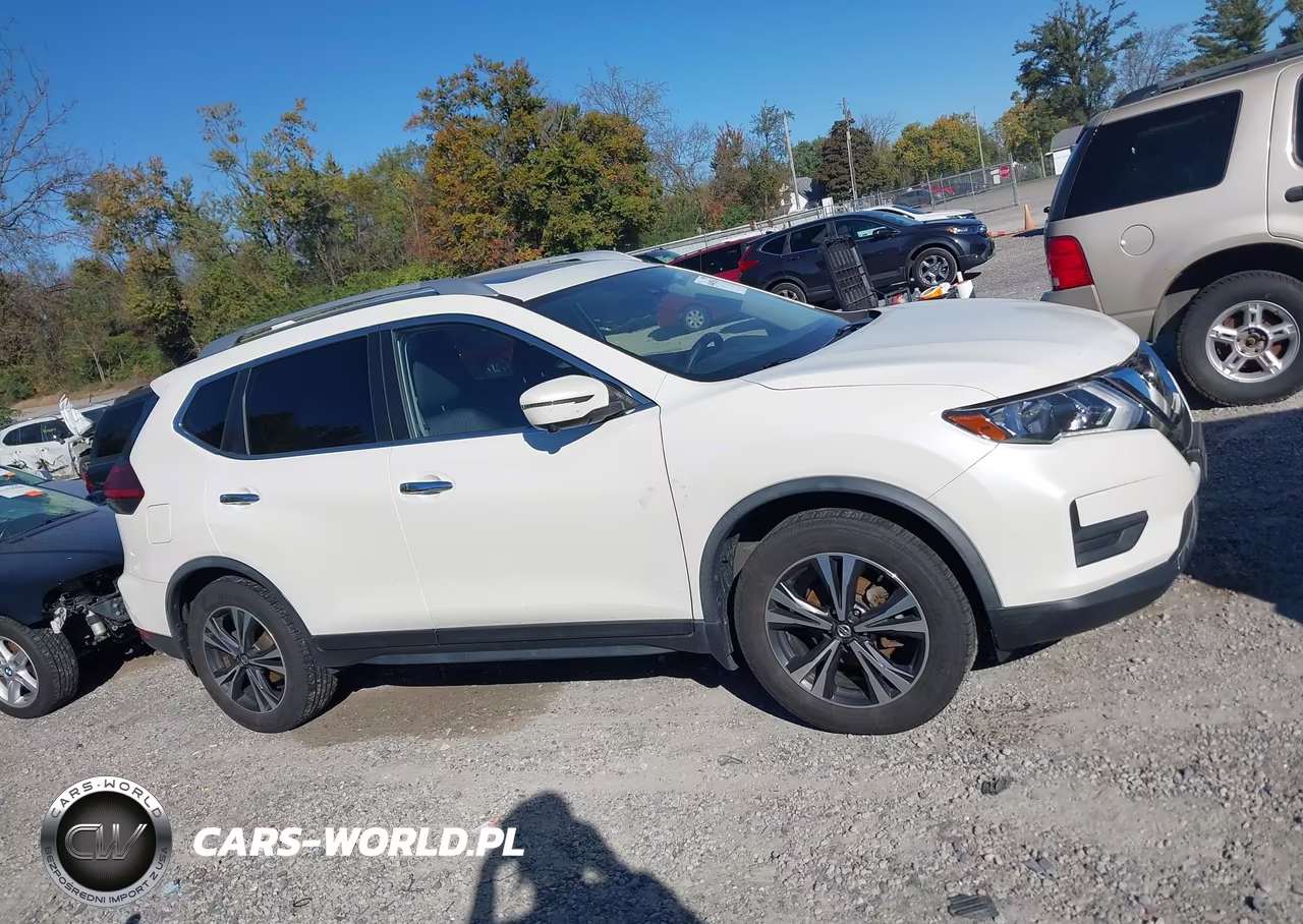 2019 Nissan Rogue Sv VIN:JN8AT2MT7KW256846 - 13