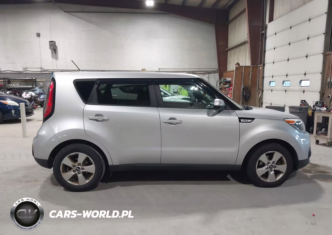 2019 Kia Soul VIN:KNDJN2A20K7674984 - 13