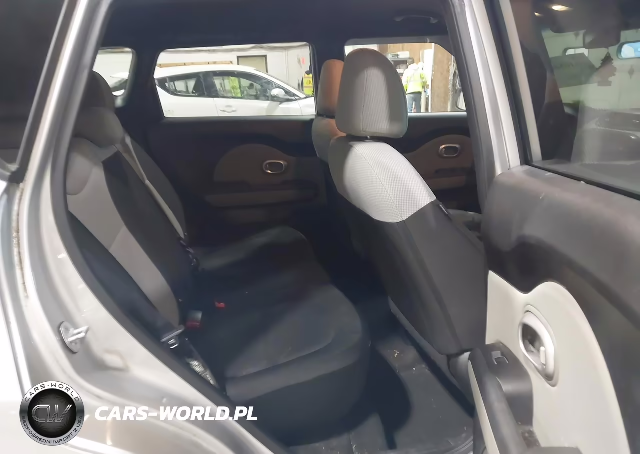 2019 Kia Soul VIN:KNDJN2A20K7674984 - 8