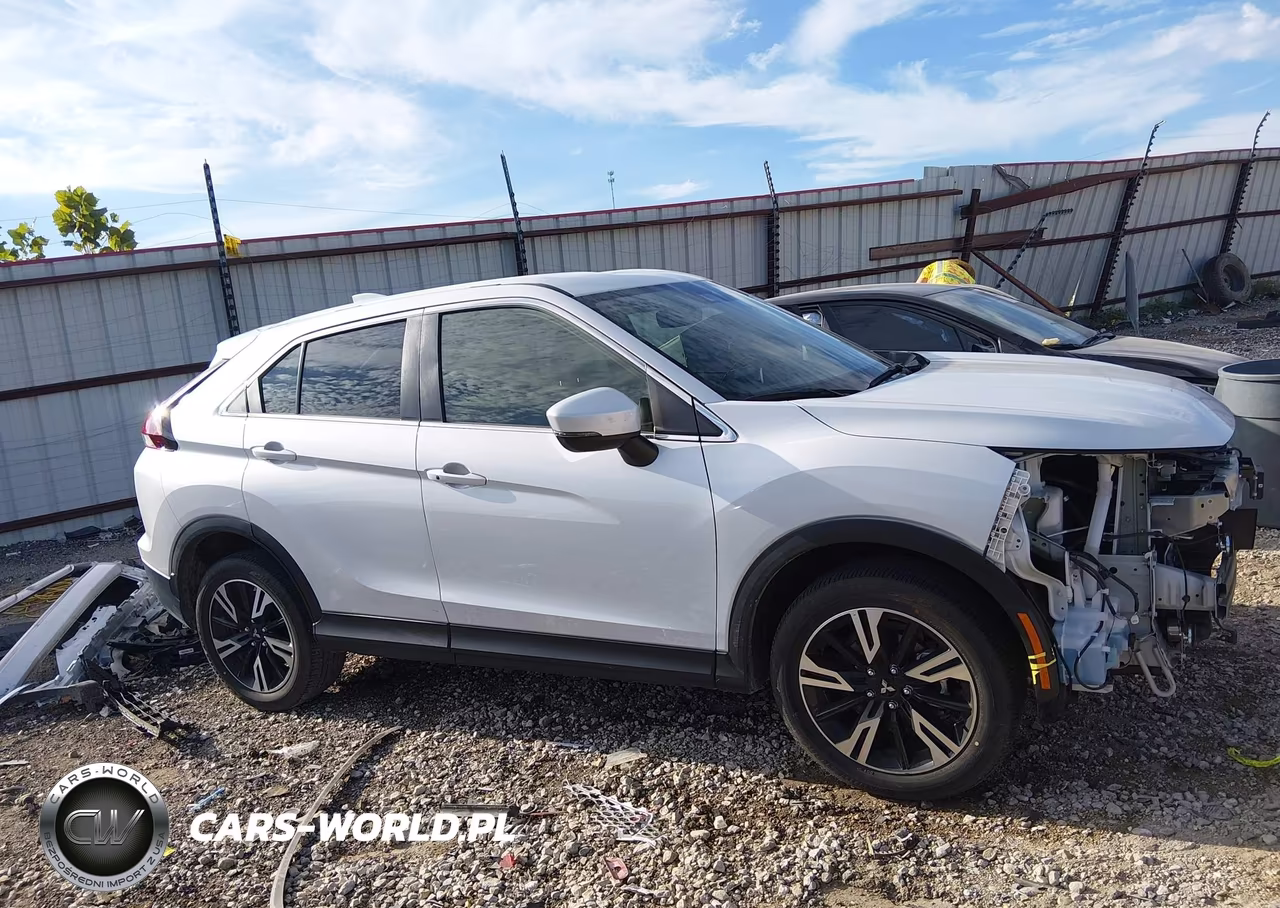 2025 Mitsubishi Eclipse Cross Black Edition S-Awc-Se S-Awc-Sel S-Awc VIN:JA4ATWAA5SZ045076 - 14