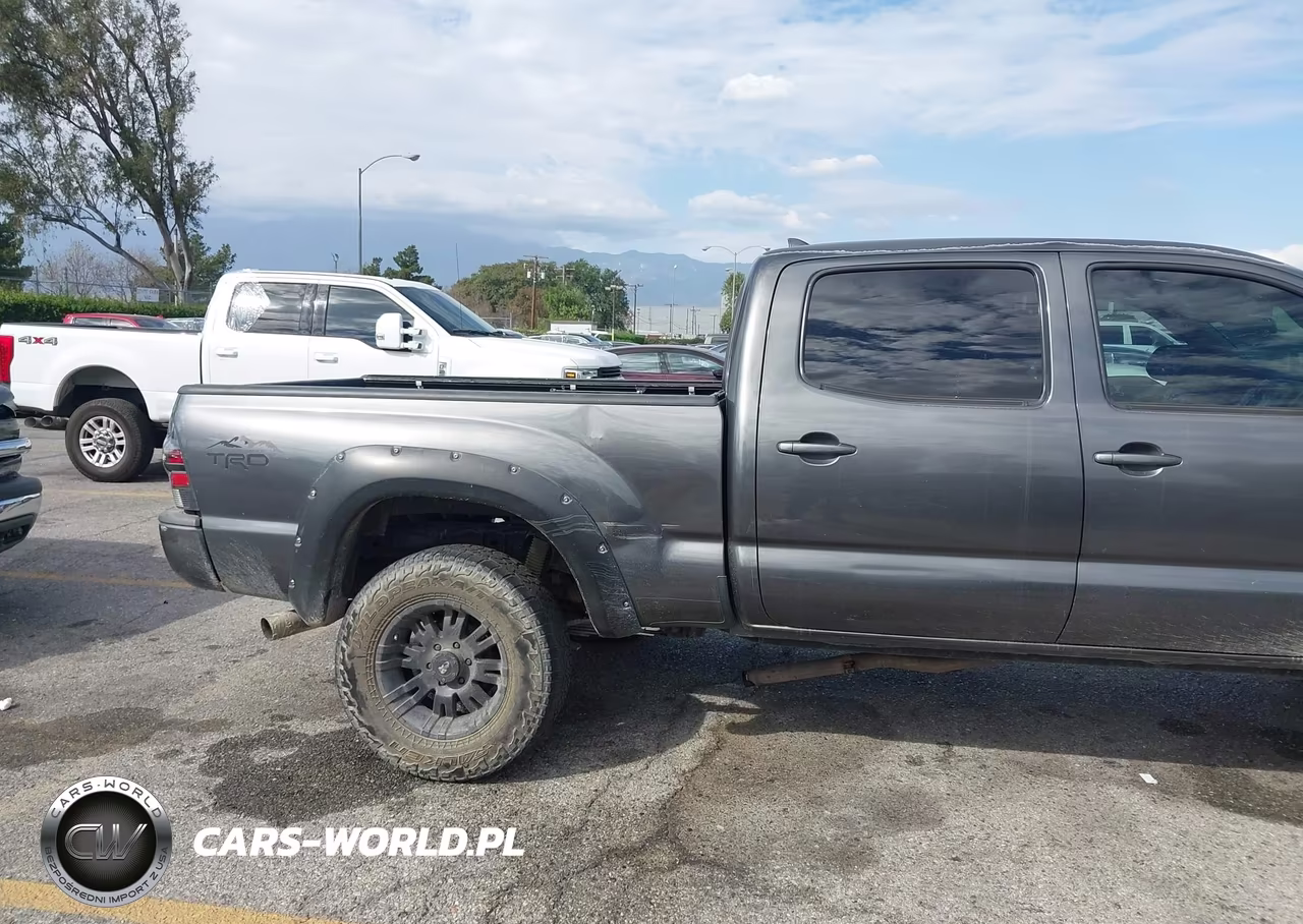 2013 Toyota Tacoma Prerunner V6 VIN:3TMKU4HN2DM036280 - 17