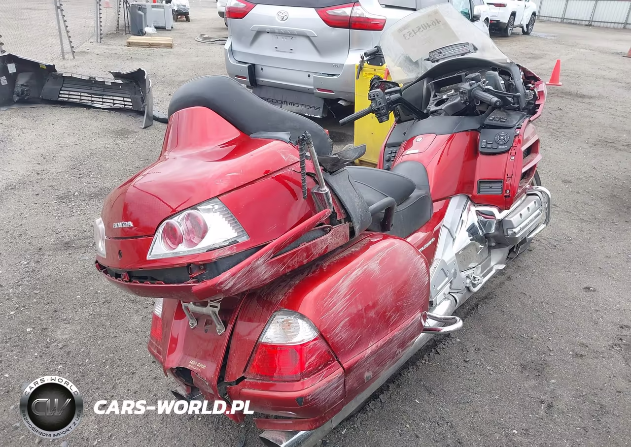 2008 Honda Gl1800 VIN:1HFSC47MX8A702452 - 4