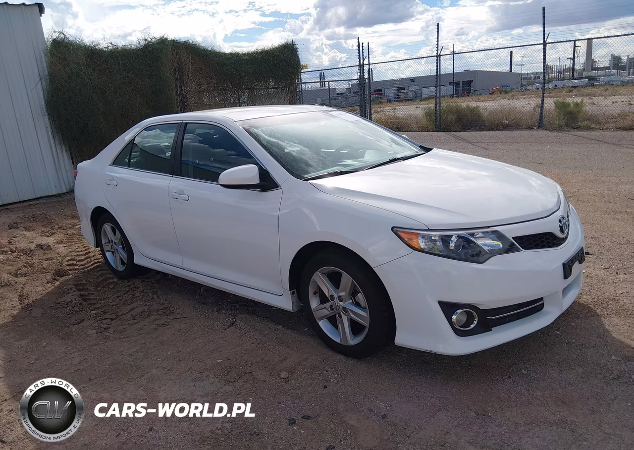 2013 Toyota Camry Se VIN:4T1BF1FK0DU704411 - 1