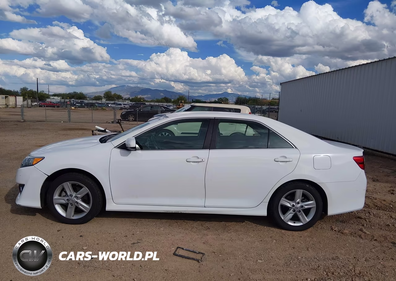 2013 Toyota Camry Se VIN:4T1BF1FK0DU704411 - 14