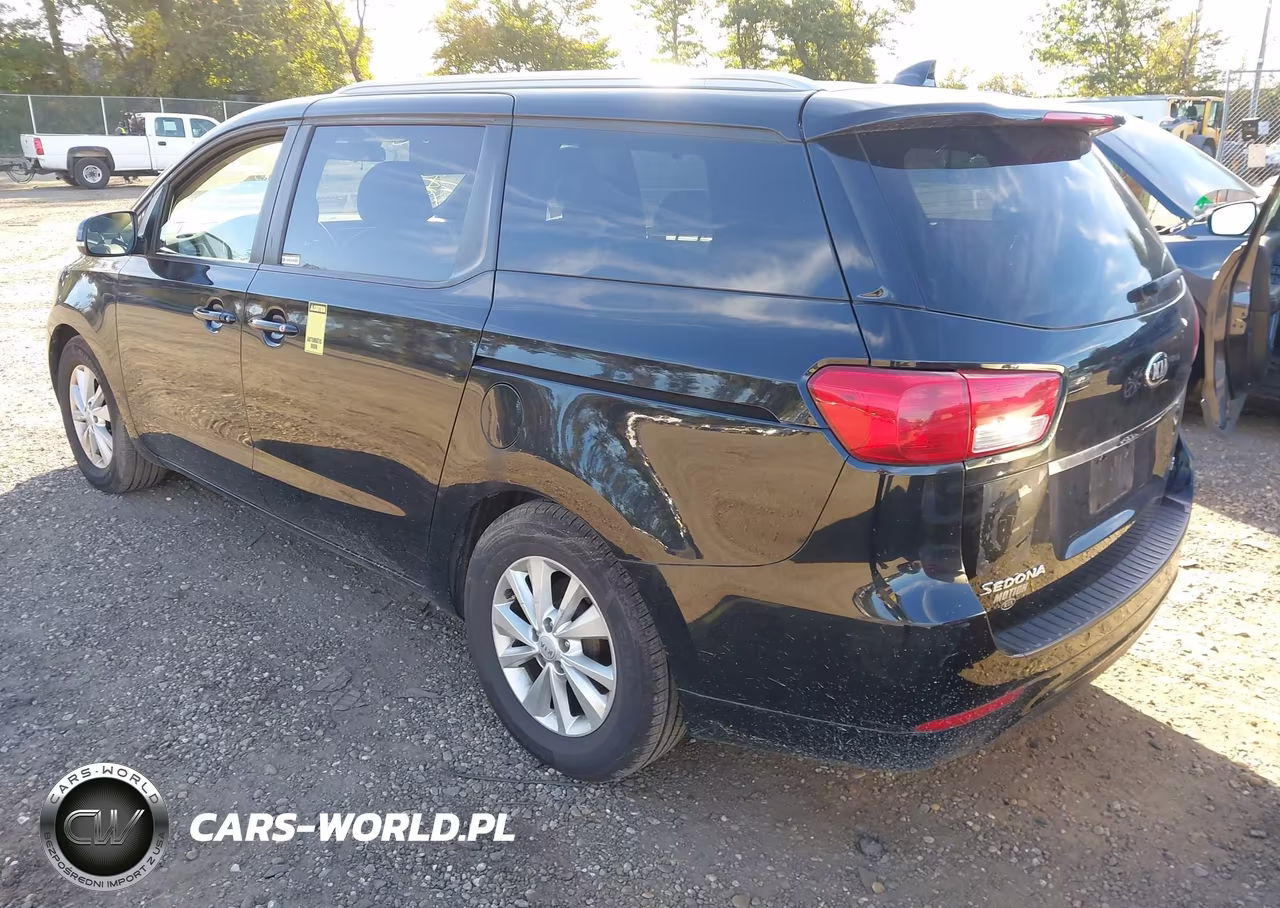 2018 Kia Sedona Lx VIN:KNDMB5C15J6359081 - 3