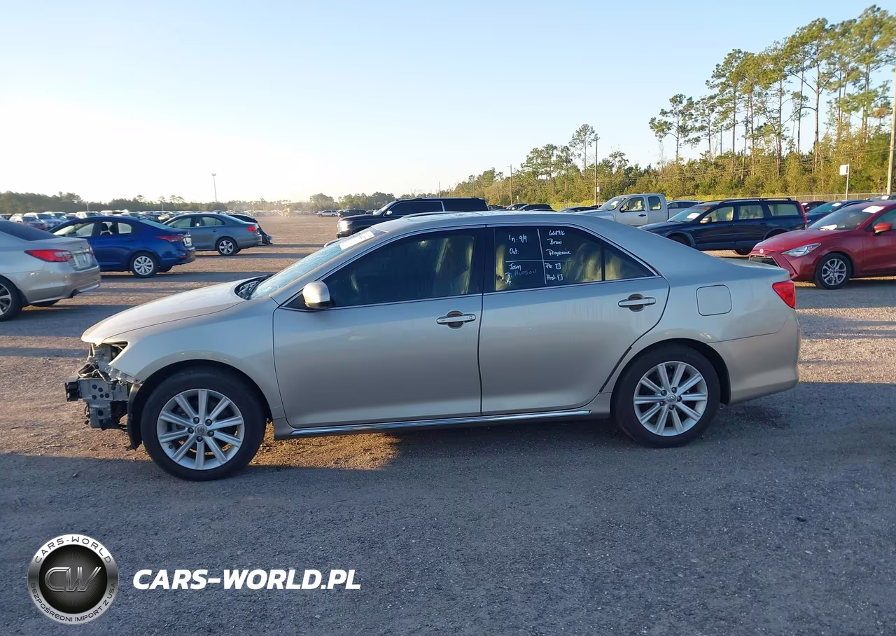 2014 Toyota Camry Xle V6 VIN:4T1BK1FK1EU538977 - 14