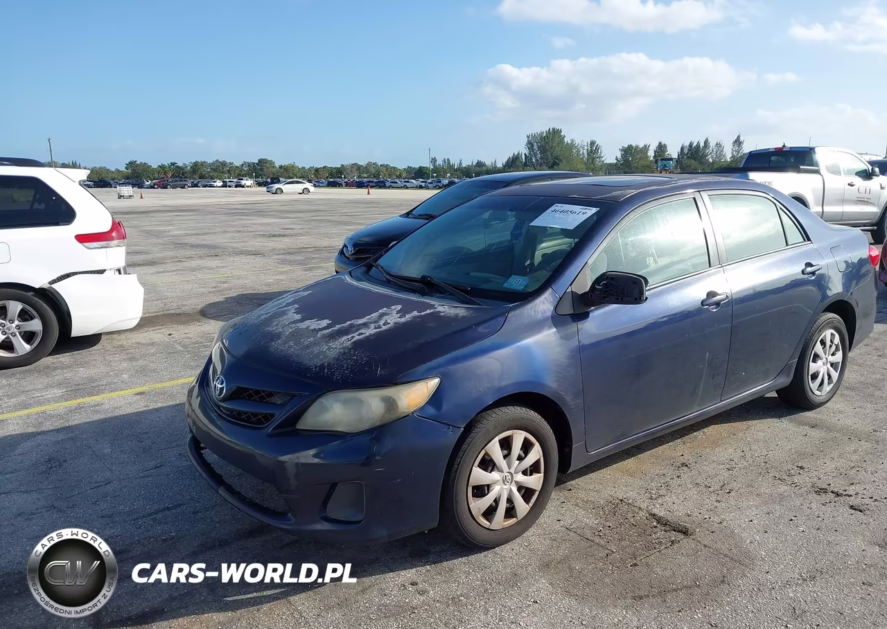 2011 Toyota Corolla Le VIN:2T1BU4EE8BC650826 - 2