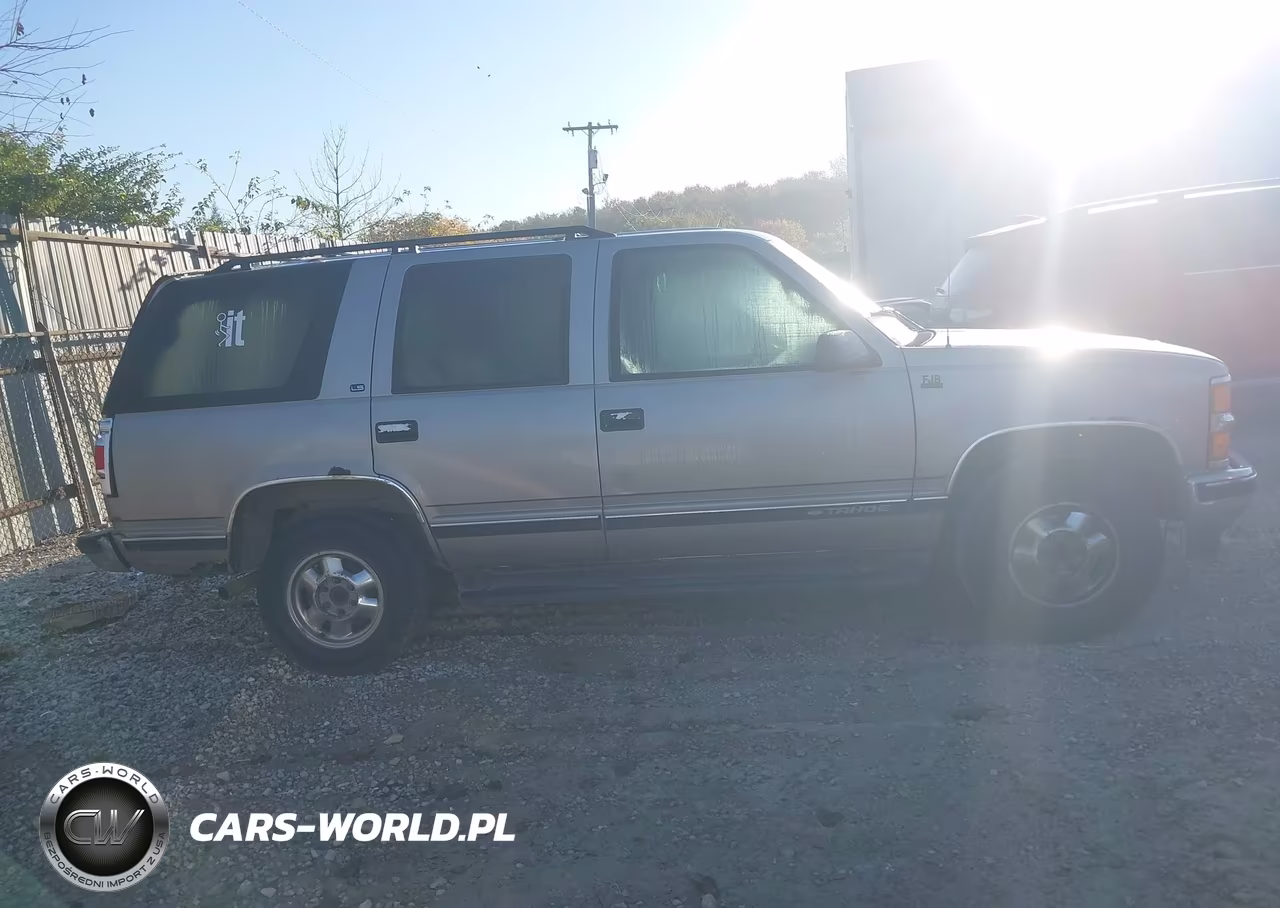 1999 Chevrolet Tahoe Ls VIN:1GNEK13RXXJ350327 - 13