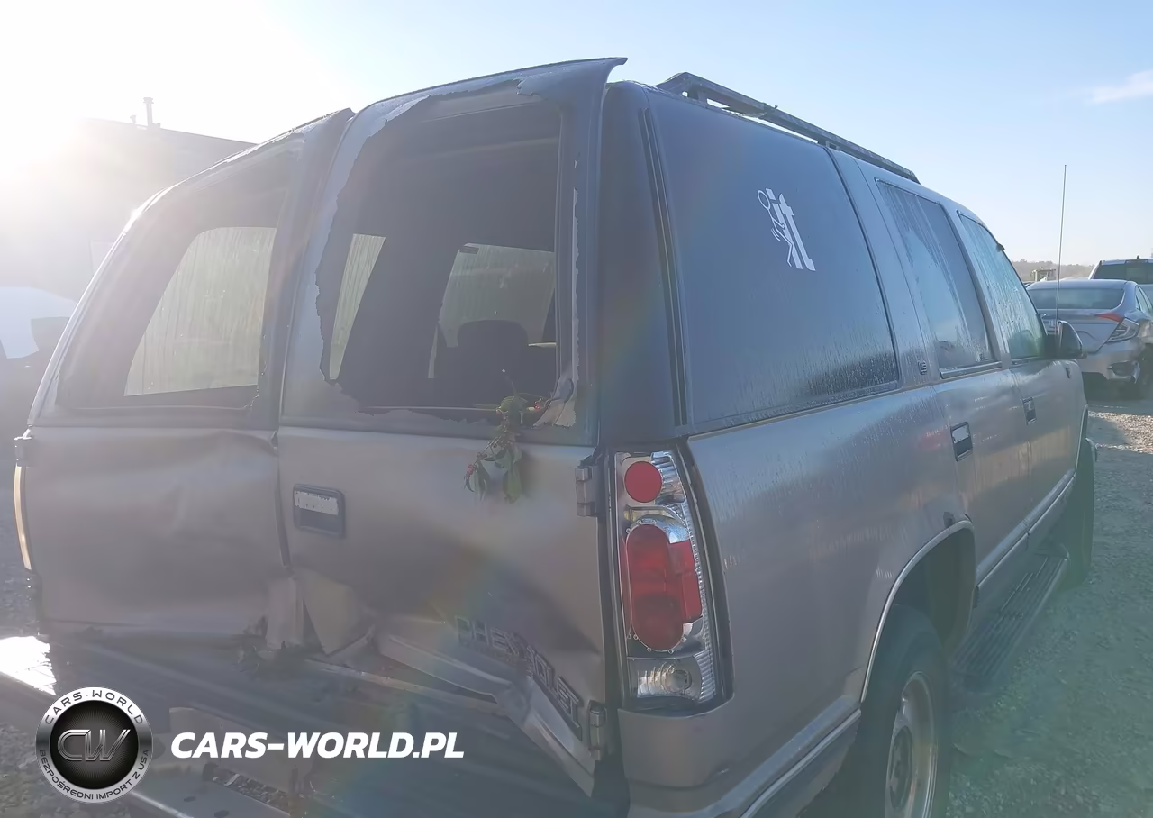 1999 Chevrolet Tahoe Ls VIN:1GNEK13RXXJ350327 - 6