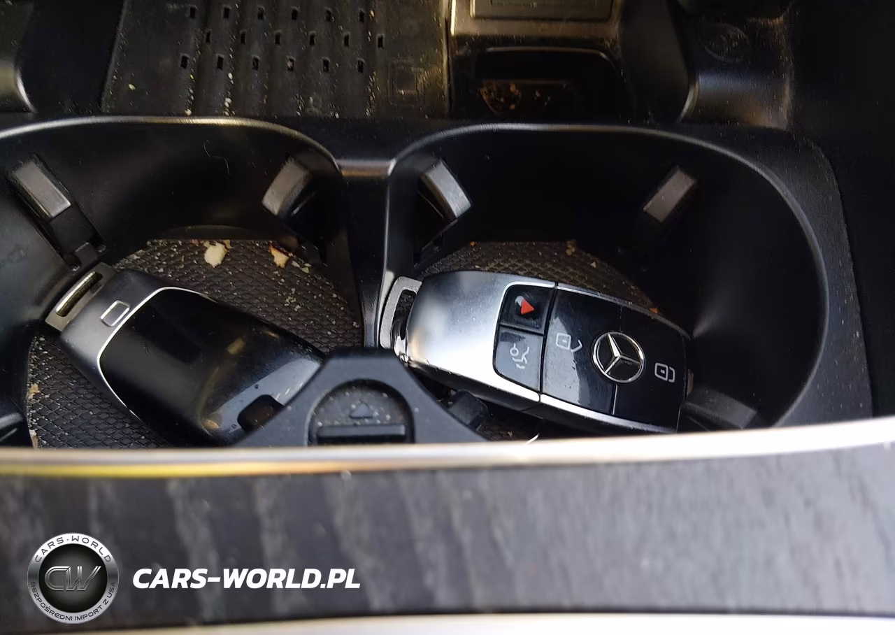 2018 Mercedes-Benz E 400 4Matic VIN:WDD1K6GBXJF029941 - 11