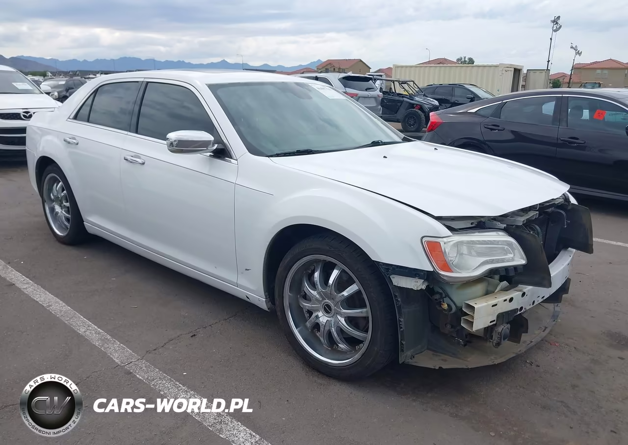 2011 Chrysler 300C VIN:2C3CA6CT8BH582581 - 1
