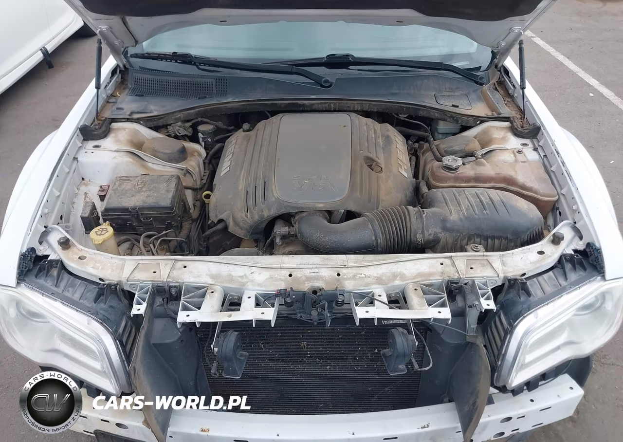 2011 Chrysler 300C VIN:2C3CA6CT8BH582581 - 10