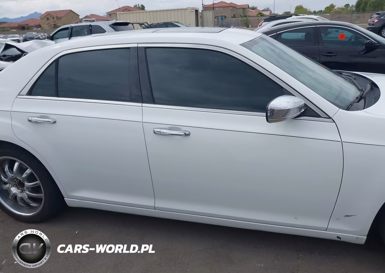 2011 Chrysler 300C VIN:2C3CA6CT8BH582581 - 14
