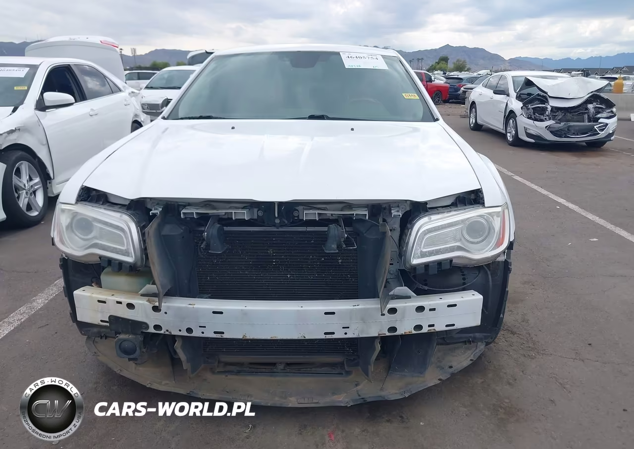 2011 Chrysler 300C VIN:2C3CA6CT8BH582581 - 6