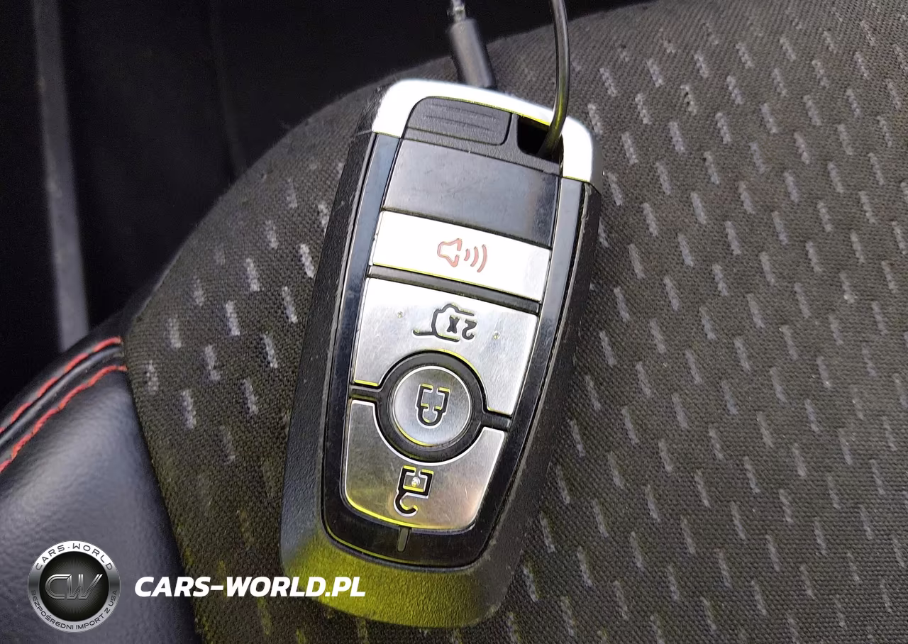 2025 Ford Escape St-Line VIN:1FMCU0MNXSUA80812 - 11