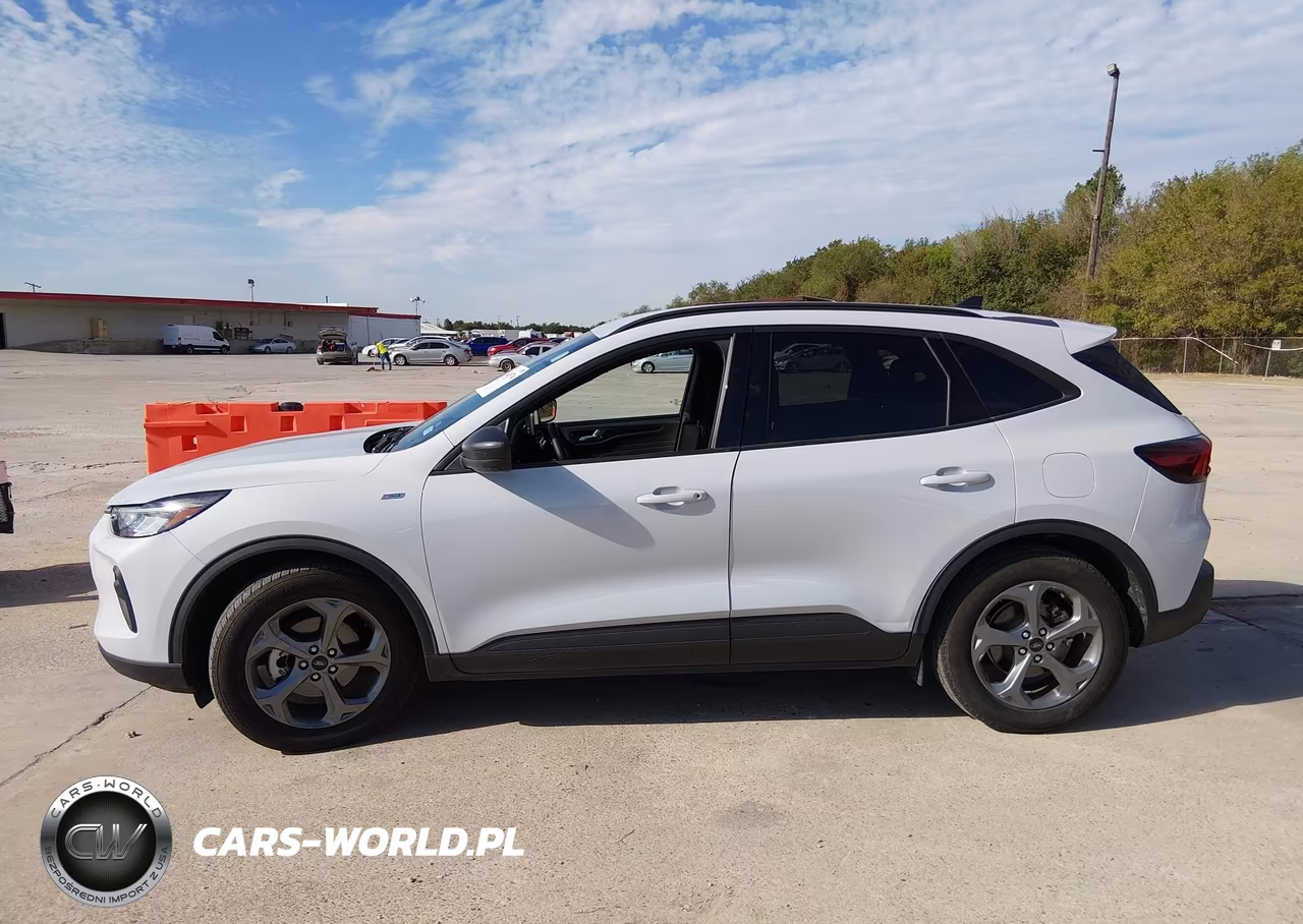 2025 Ford Escape St-Line VIN:1FMCU0MNXSUA80812 - 14