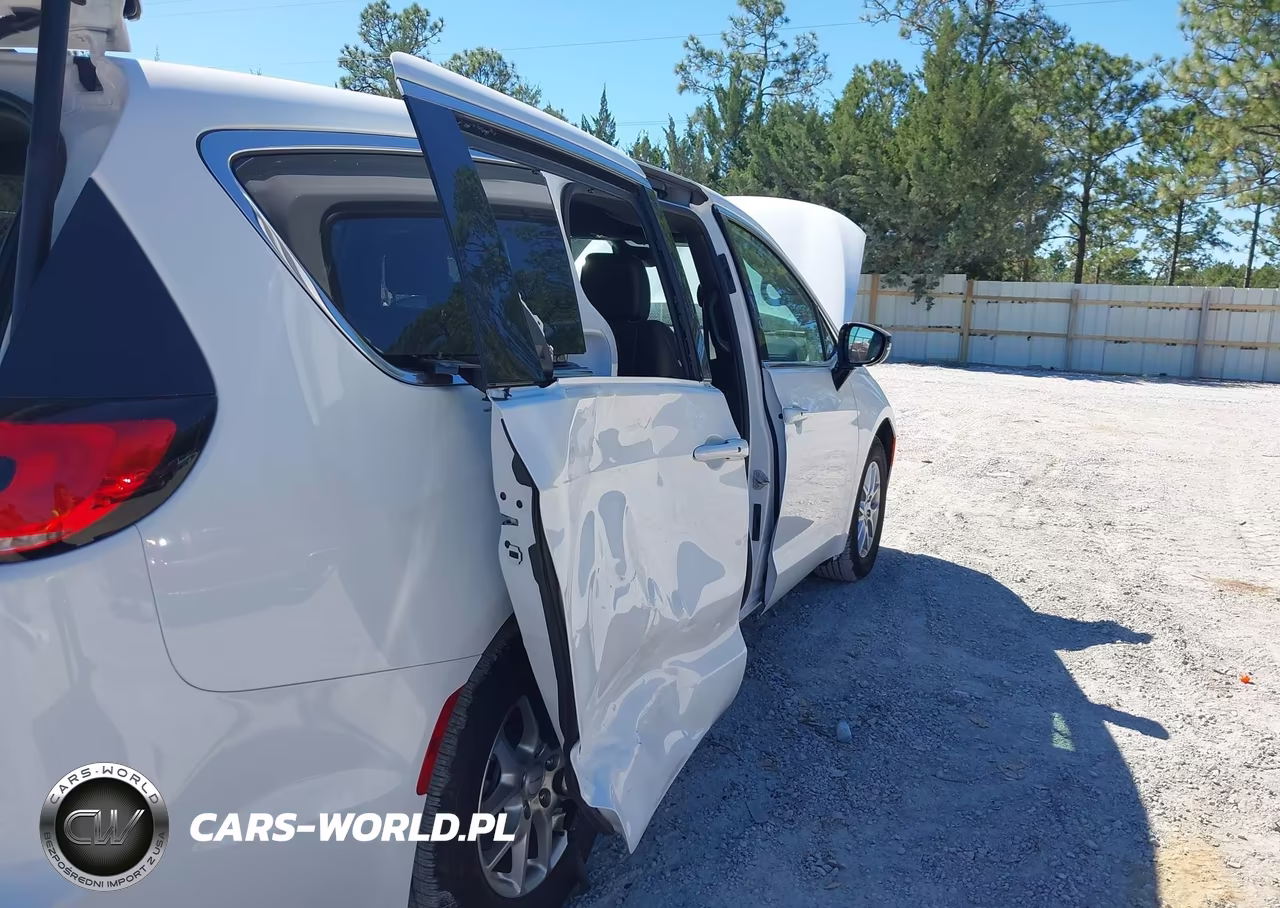 2027 Chrysler Pacifica VIN:2C4RC1BG5VR576193 - 6
